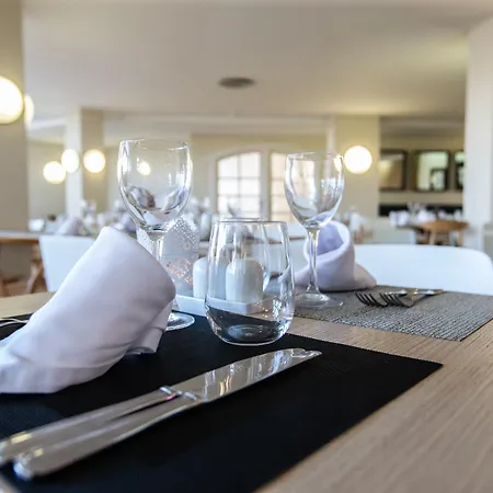 Tres Torres Hotell Santa Eularia des Riu