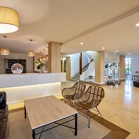 Tres Torres Hotell Santa Eularia des Riu
