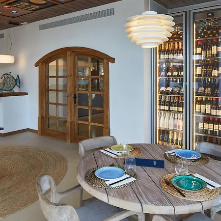 Tres Torres Hotell 4*