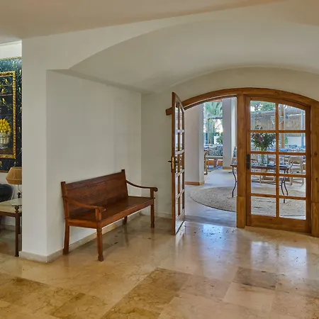 Tres Torres Santa Eulària des Riu