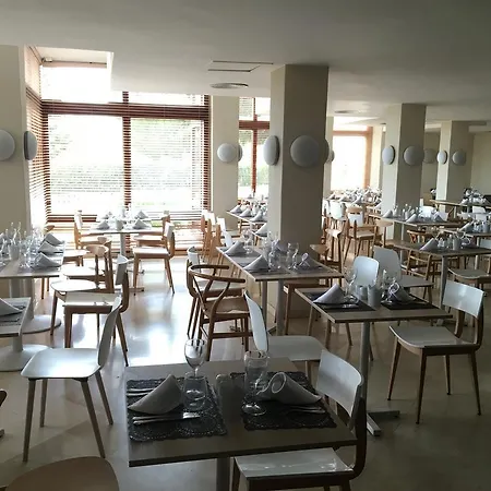 Hotell Tres Torres 4*