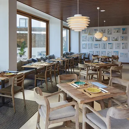 Tres Torres Hotel 4*