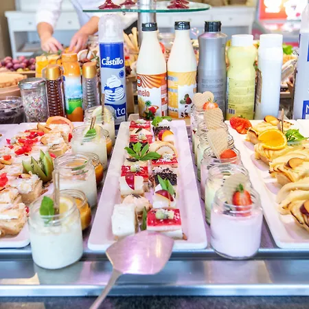 Hotel Tres Torres 4*