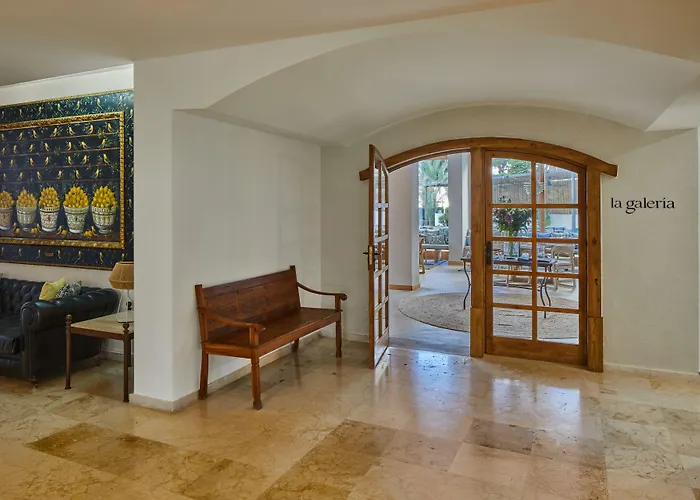 Tres Torres Santa Eularia des Riu