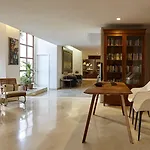 Отель Tres Torres