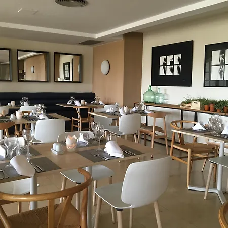 Tres Torres Hotel