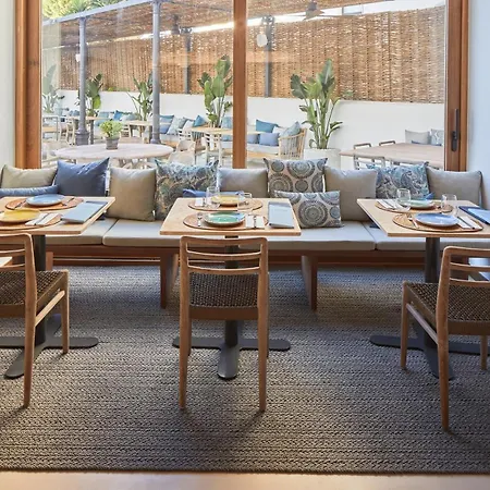 Ξενοδοχείο Tres Torres Santa Eulària des Riu