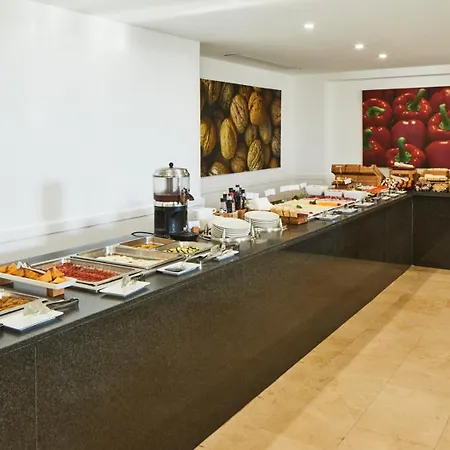 Tres Torres Otel 4*