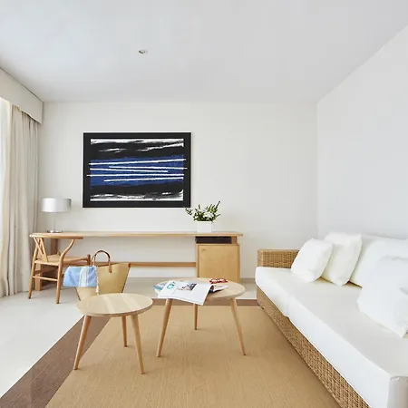 Otel Tres Torres Santa Eularia des Riu