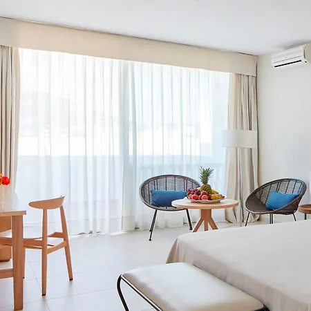 Tres Torres 4* Santa Eularia des Riu