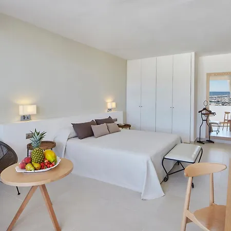 Tres Torres Hotel Santa Eulària des Riu