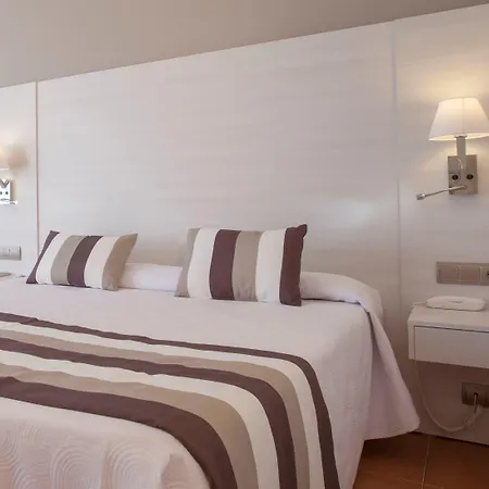 Tres Torres Hotel Santa Eulària des Riu