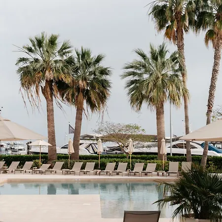 Hotel Tres Torres