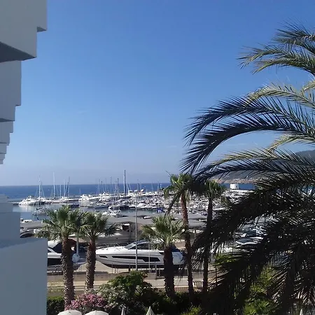 Otel Tres Torres 4*
