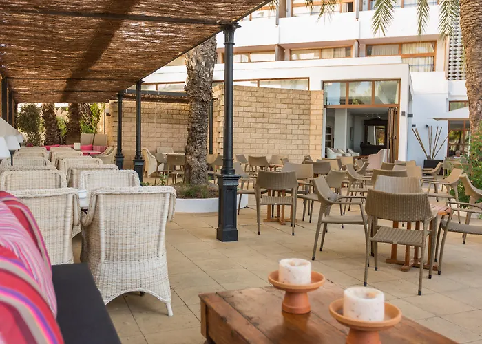 Tres Torres 4* Санта-Эулалия-дель-Рио