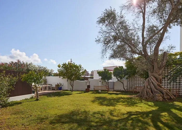 Tres Torres Отель